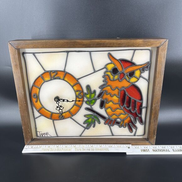 Vintage Simulated Faux Stained Glass Owl Clock Wood Frame Signed TAMOR Retro MCM - Picture 1 of 16